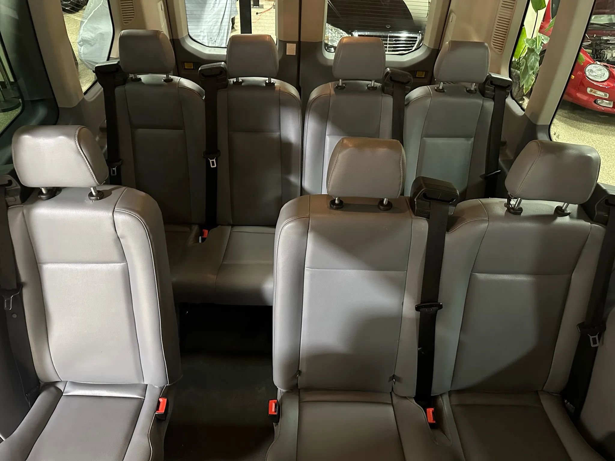 Used 2015 Ford Transit 350 XL image 30