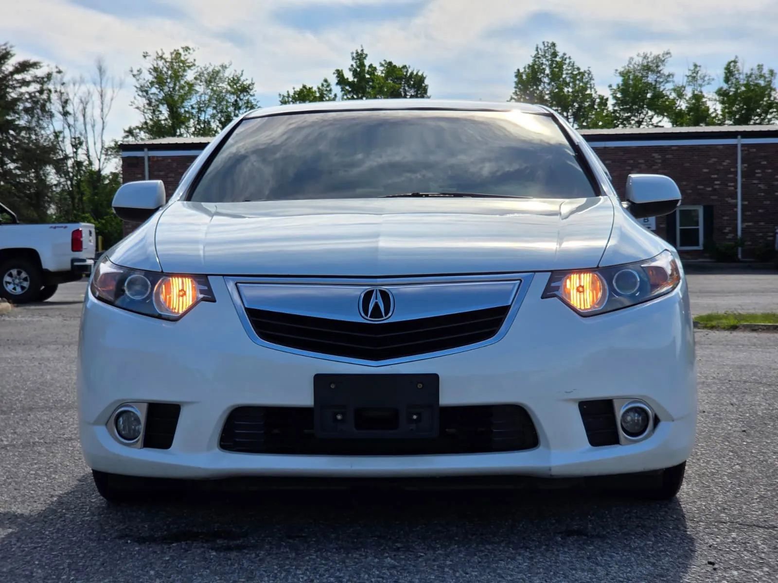 Used 2012 Acura TSX Sedan FWD image 2