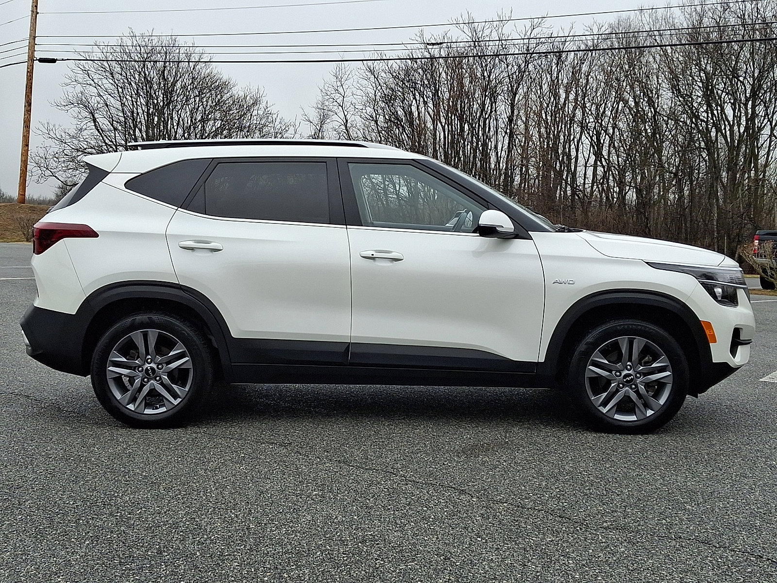 Used 2023 Kia Seltos S image 7