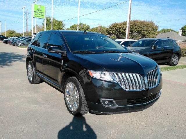 Used 2013 Lincoln MKX FWD image 4