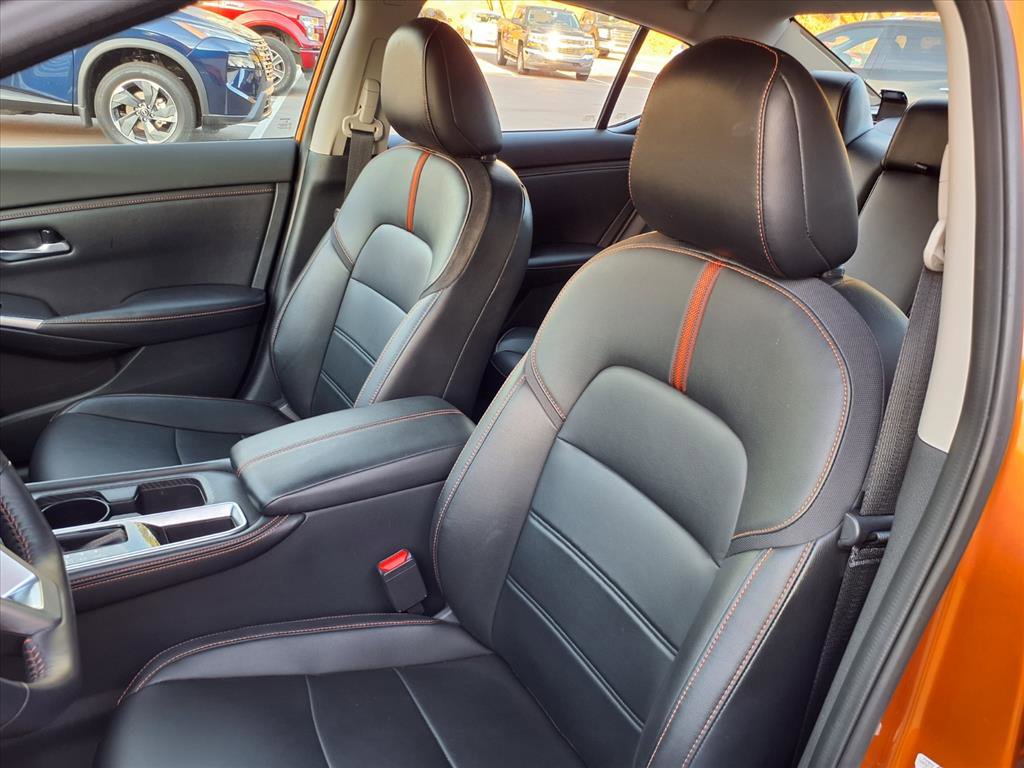 Used 2021 Nissan Sentra SR w/ SR Premium Package image 13