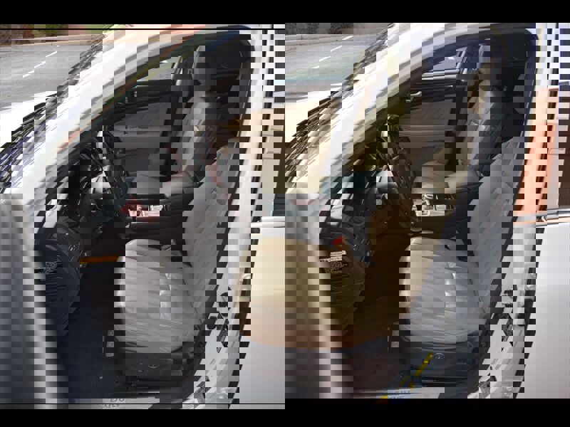 Used 2013 Hyundai Equus Ultimate image 15