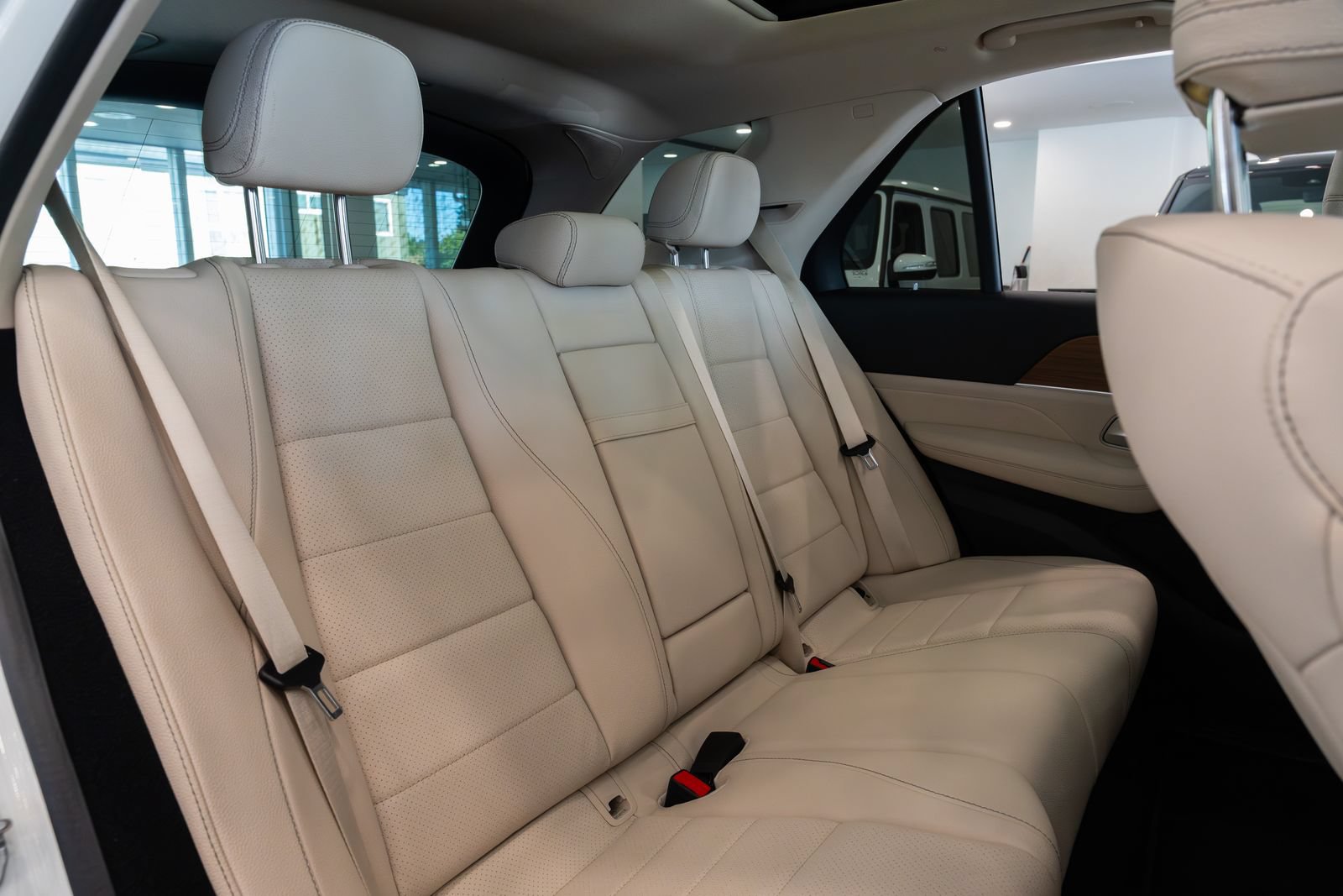 Used 2024 Mercedes-Benz GLE 450 4MATIC image 22