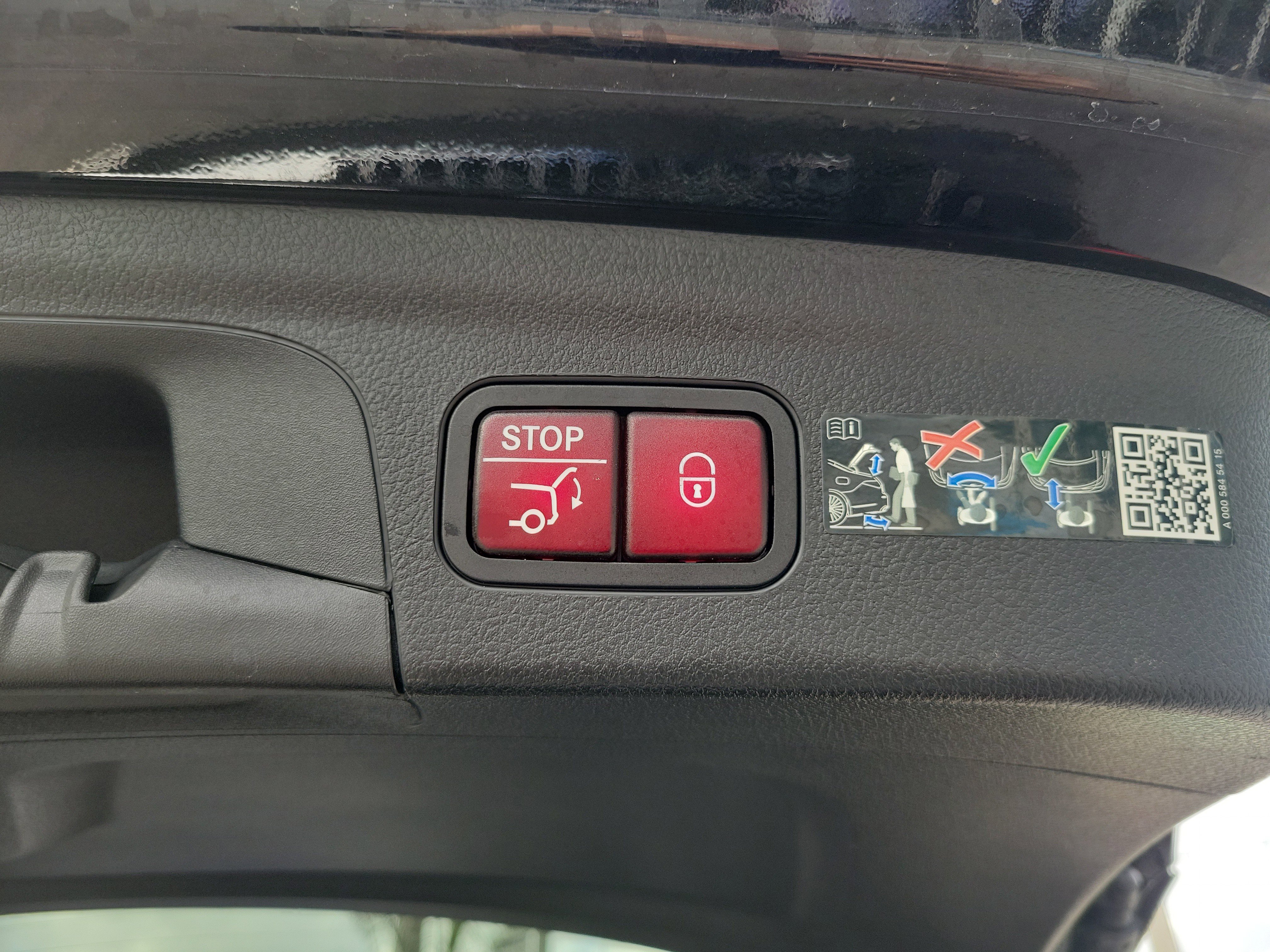 Used 2025 Mercedes-Benz GLE 580 4MATIC image 17