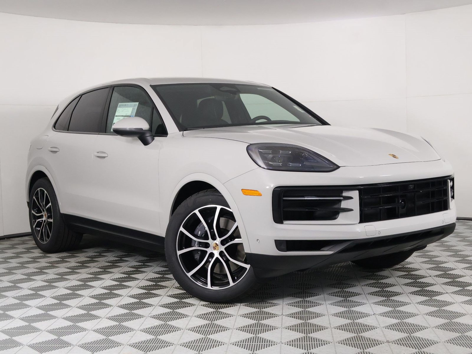 New 2026 Porsche Cayenne AWD/4WD image 9