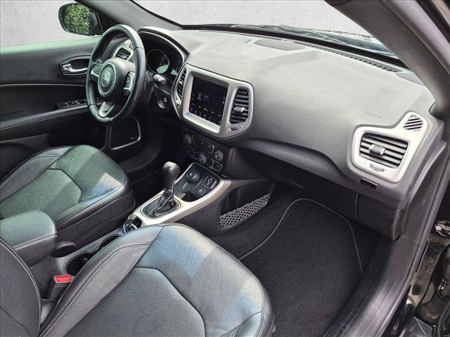 Used 2021 Jeep Compass Latitude w/ Sun and Sound Group AWD/4WD image 22