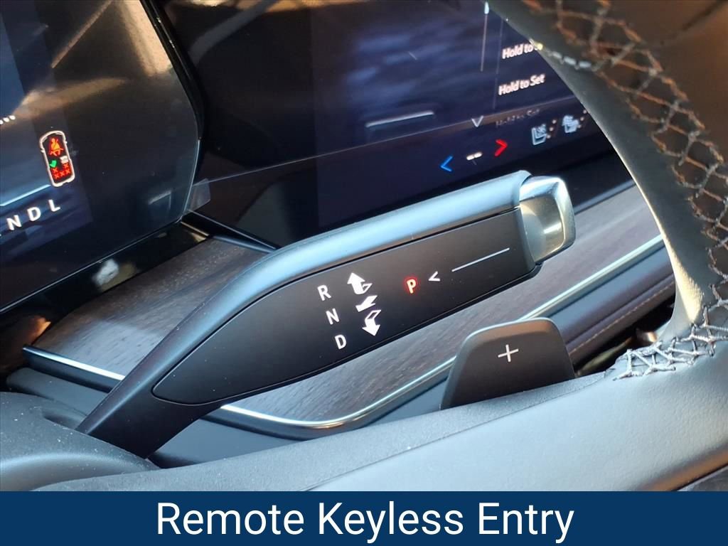 New 2026 Chevrolet Suburban High Country image 9