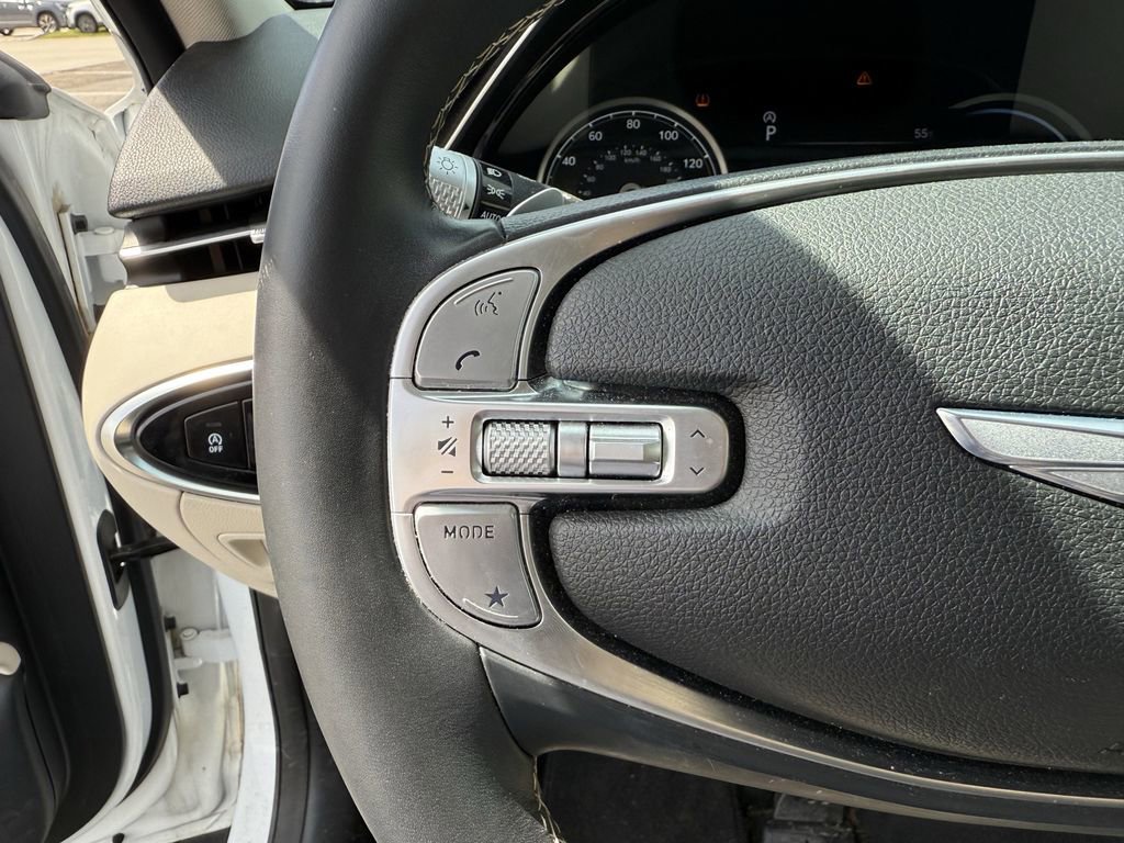 Used 2025 Genesis GV70 2.5T image 16