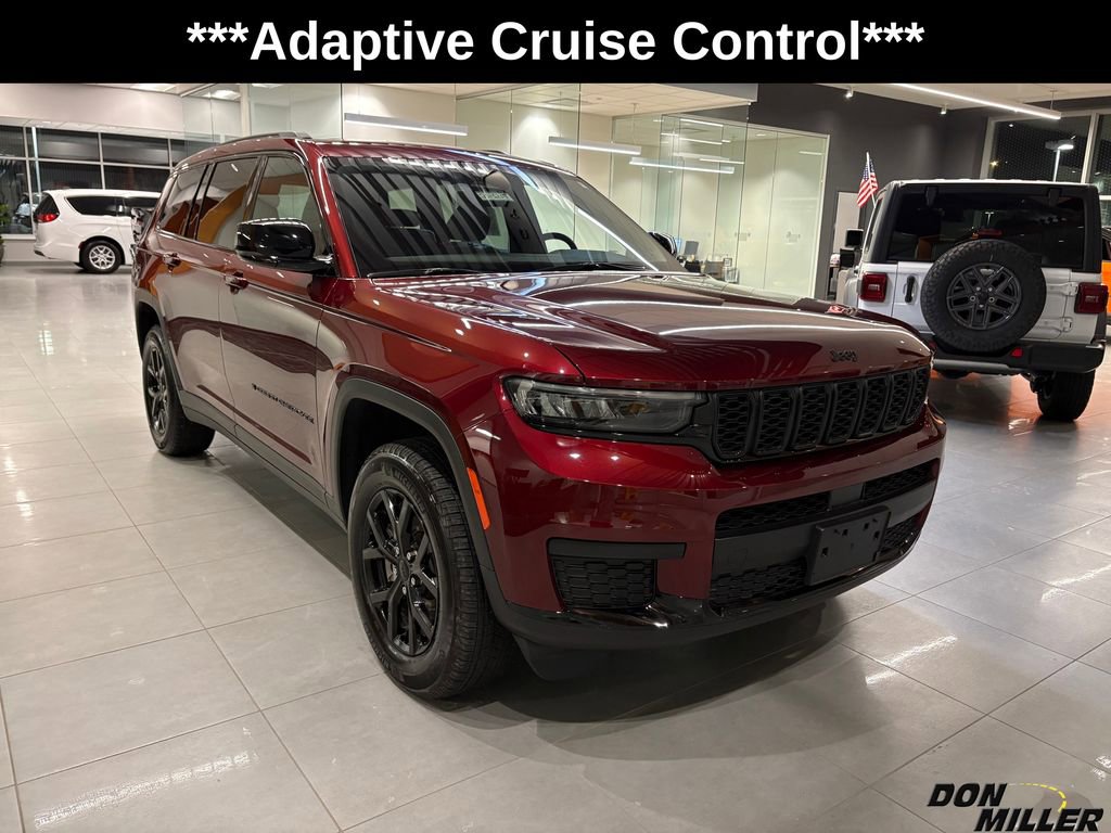 New 2025 Jeep Grand Cherokee L Laredo image 3