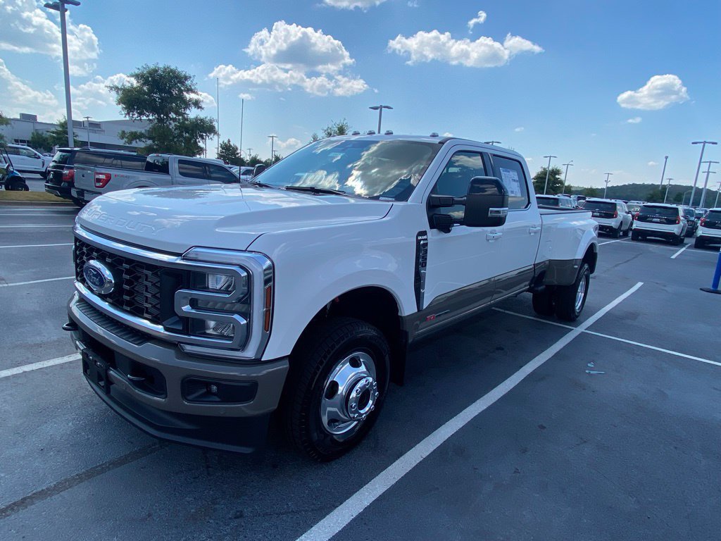 New 2026 Ford F350 King Ranch AWD/4WD image 3