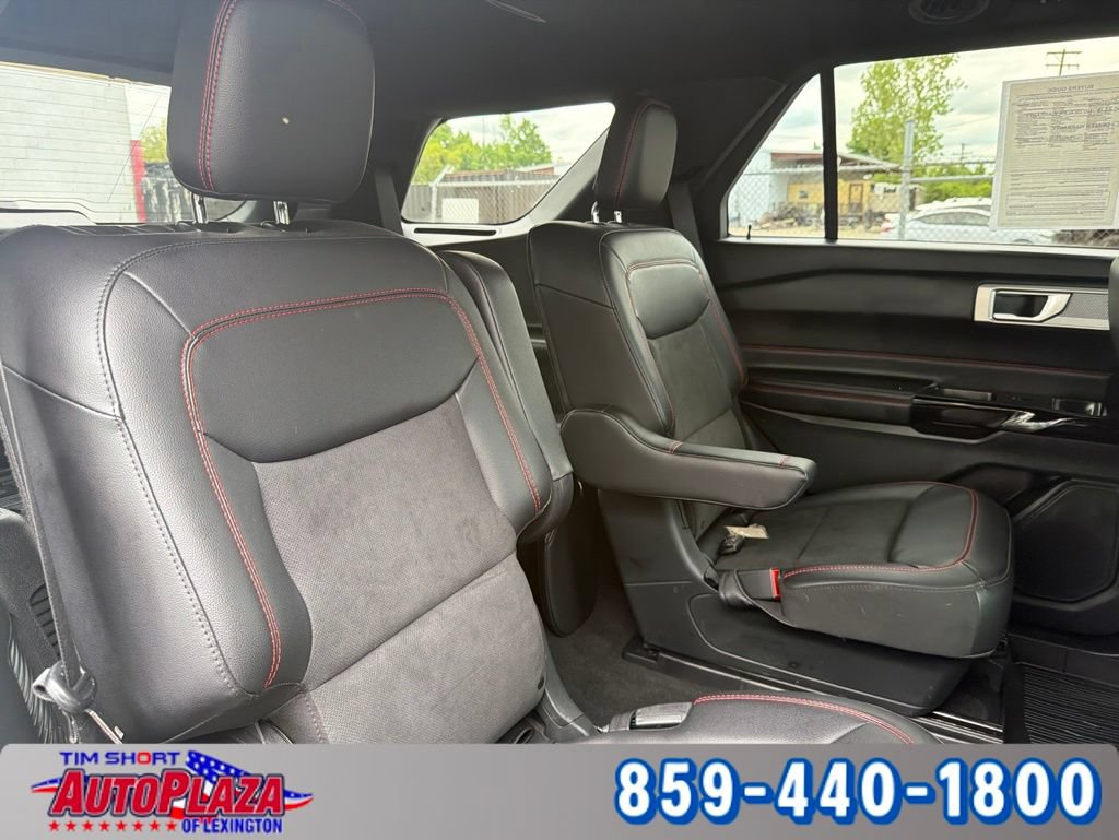 Used 2023 Ford Explorer ST-Line w/ Class IV Trailer Tow Package AWD/4WD image 22