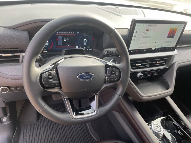 New 2026 Ford Explorer Platinum w/ LUX Leather Package image 28