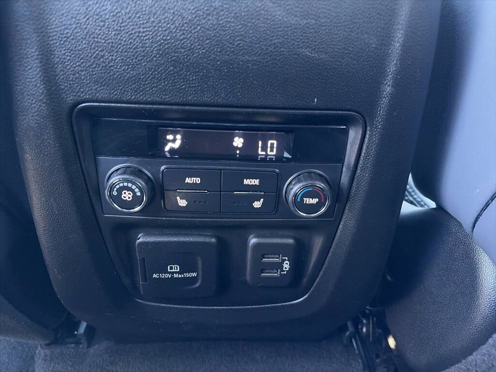 Used 2024 Buick Enclave Premium image 31