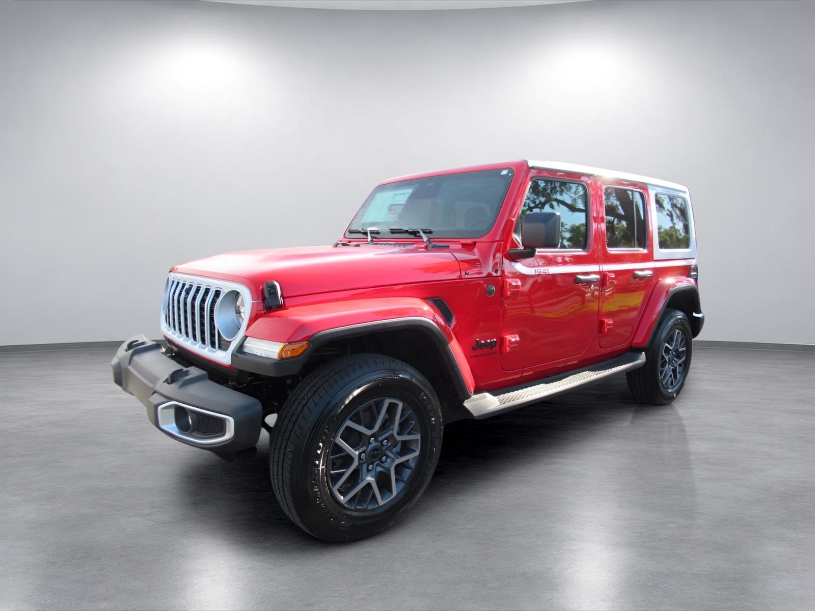New 2026 Jeep Wrangler Unlimited Sahara w/ Whitecap Package AWD/4WD image 3