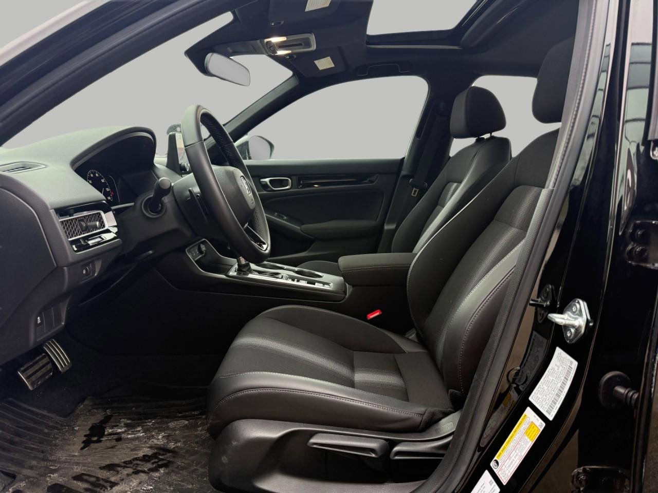 Used 2025 Honda Civic Sport Touring image 21