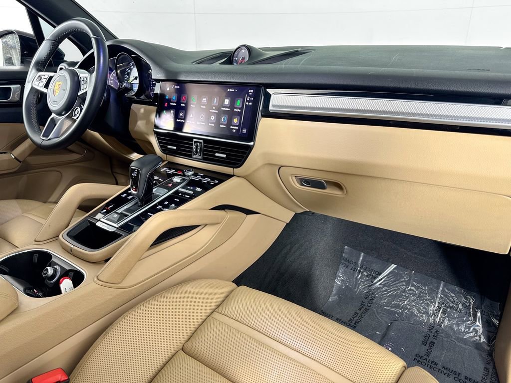 Used 2022 Porsche Cayenne E-Hybrid image 37