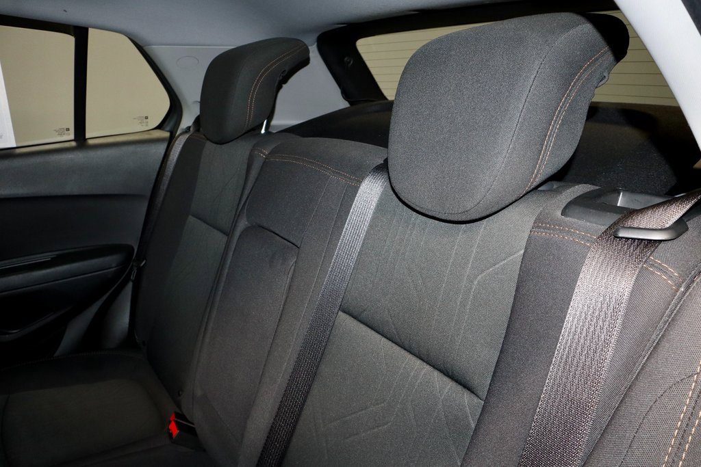 Used 2018 Chevrolet Trax LT w/ LPO, Protection Package image 21