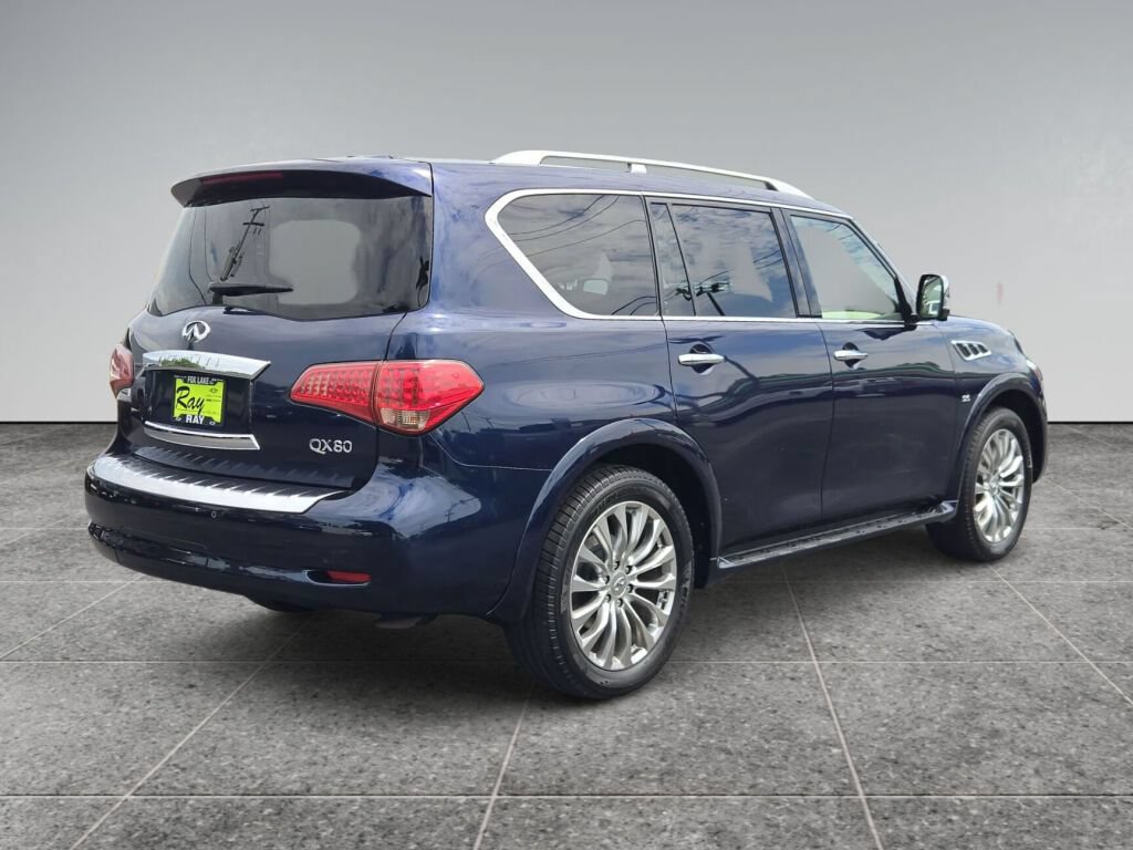 Used 2015 INFINITI QX80 4WD w/ Deluxe Technology Package image 2