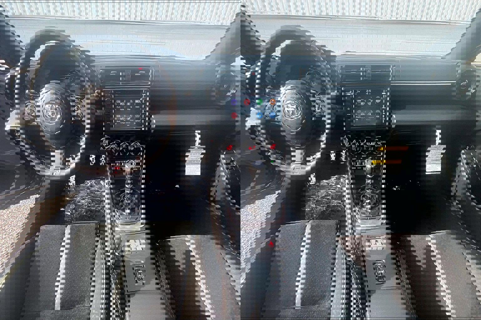 Used 2023 Toyota GR86 Premium w/ ALL Weather Mat Package (TMS) image 19