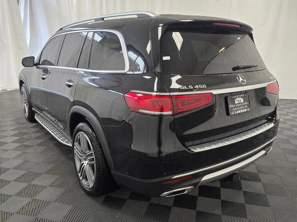 Used 2022 Mercedes-Benz GLS 450 4MATIC image 4