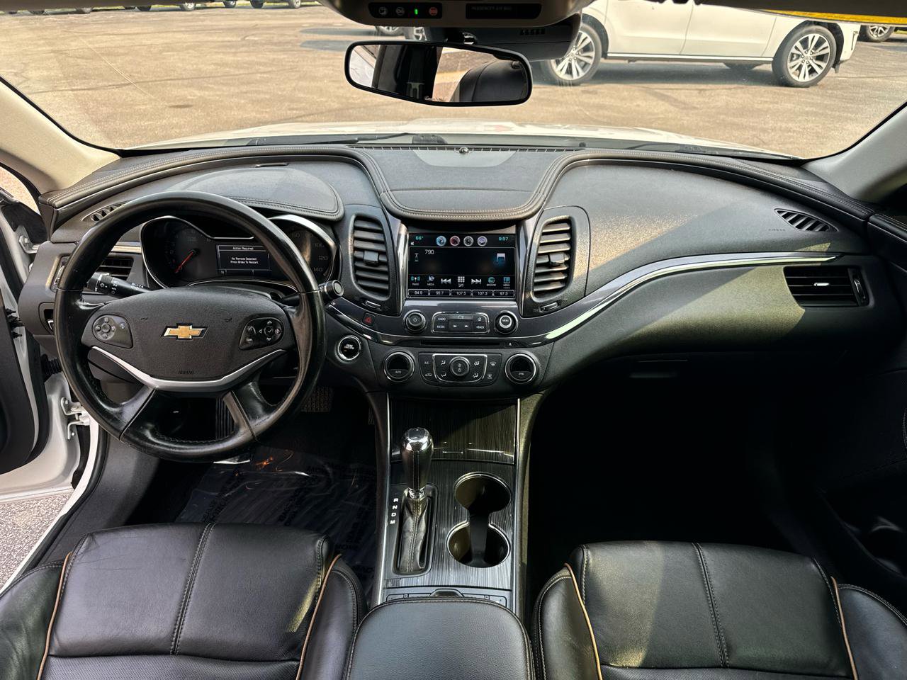 Used 2016 Chevrolet Impala LTZ FWD image 15