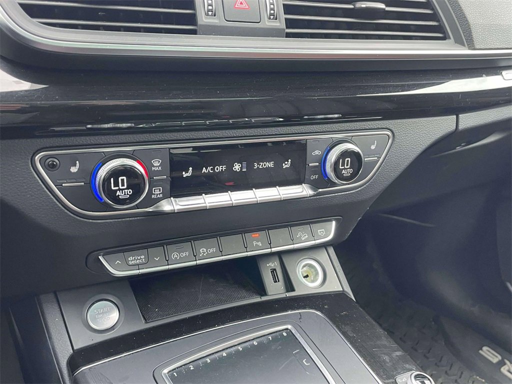 Used 2018 Audi Q5 2.0T Premium Plus w/ Premium Plus Package image 29