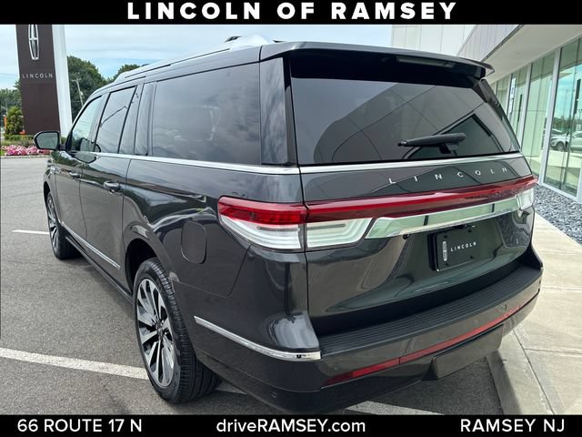 Used 2024 Lincoln Navigator L Reserve AWD/4WD image 3