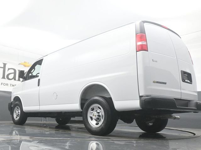 New 2026 Chevrolet Express 2500 image 5