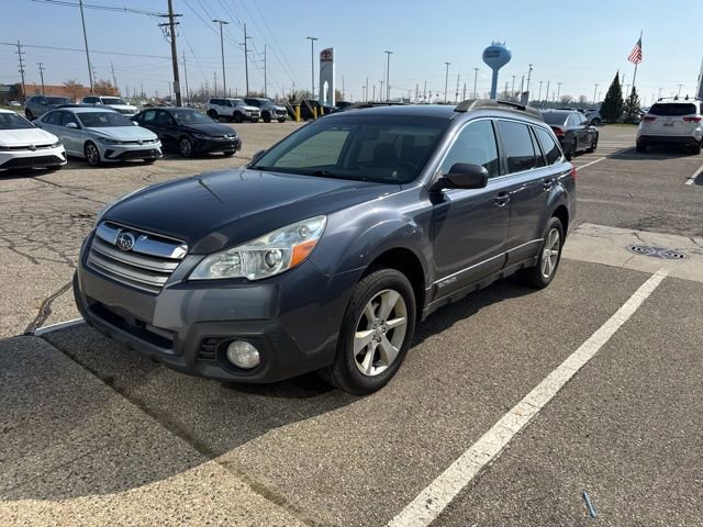 Used 2014 Subaru Outback 2.5i Premium AWD/4WD image 3