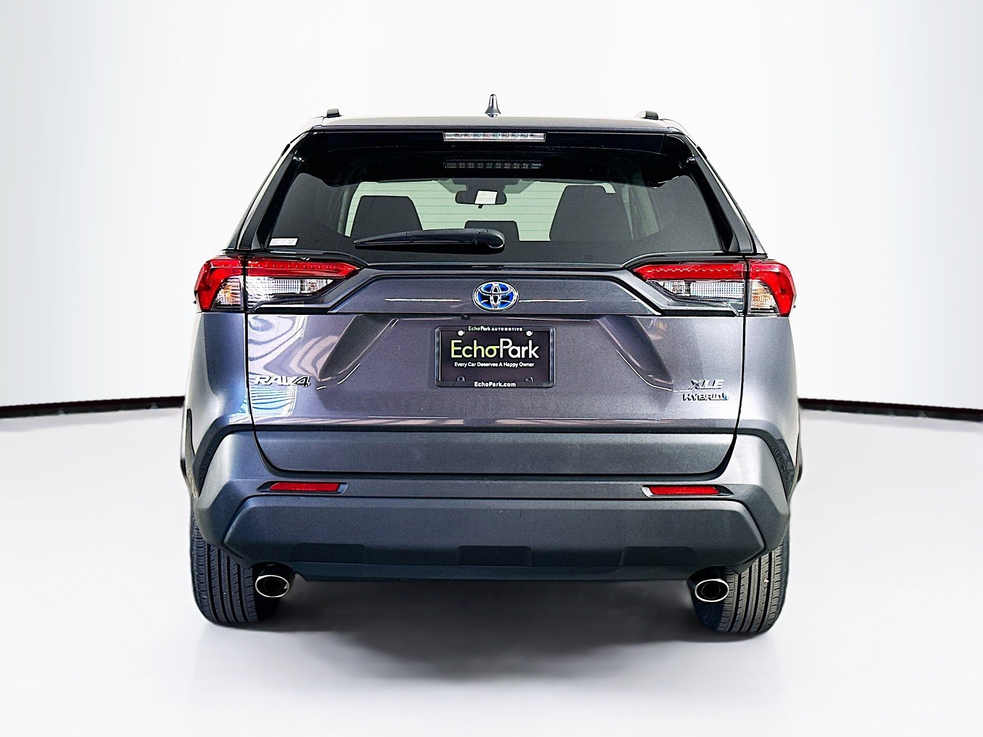 Used 2024 Toyota RAV4 XLE image 7