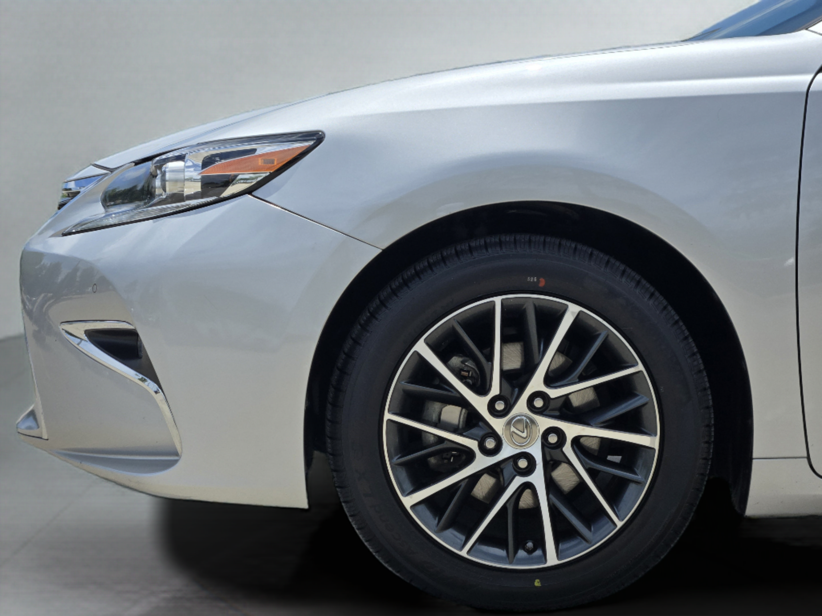 Used 2017 Lexus ES 350 w/ Luxury Package FWD image 37