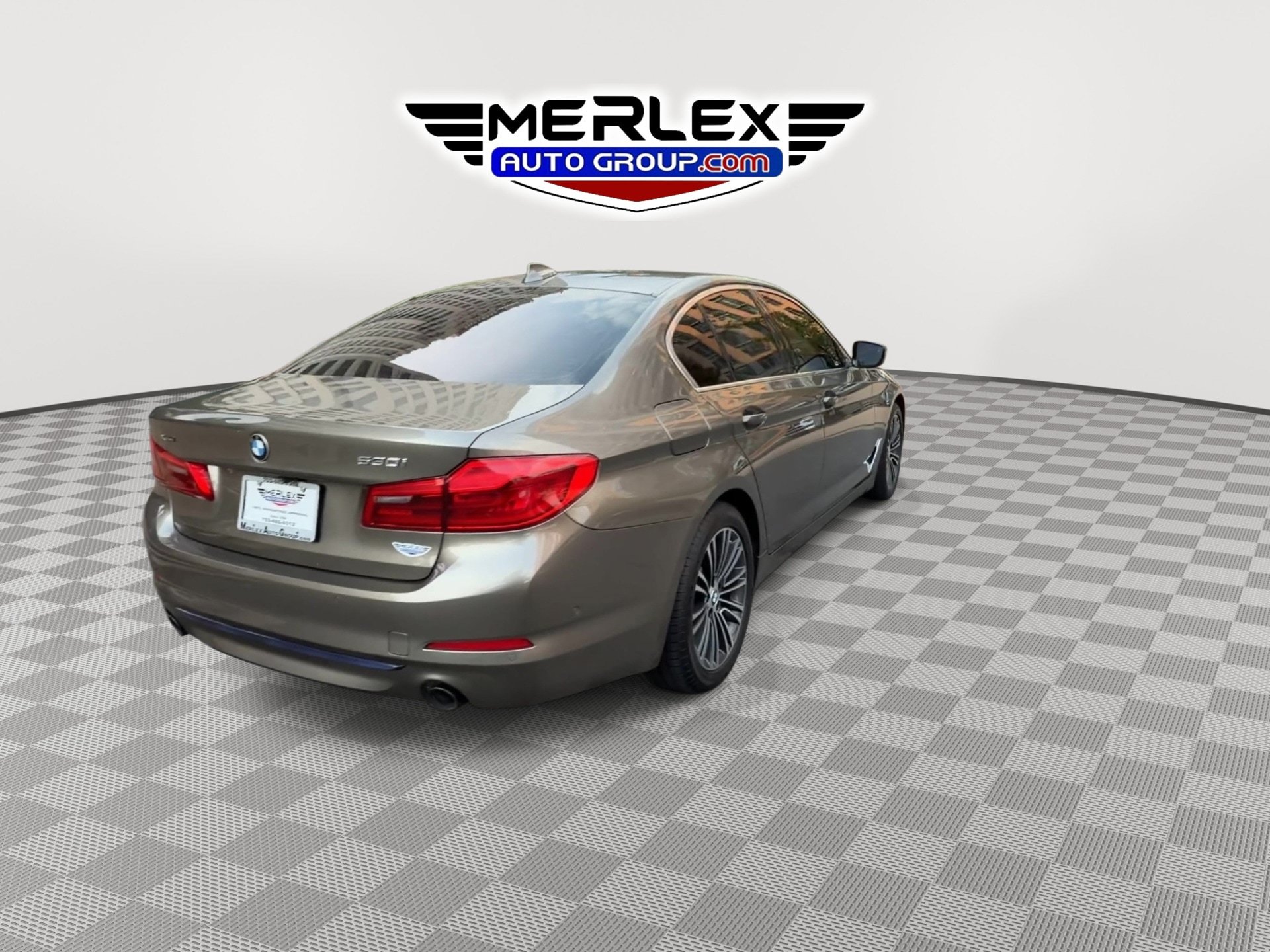Used 2019 BMW 530i xDrive w/ Convenience Package AWD/4WD image 7