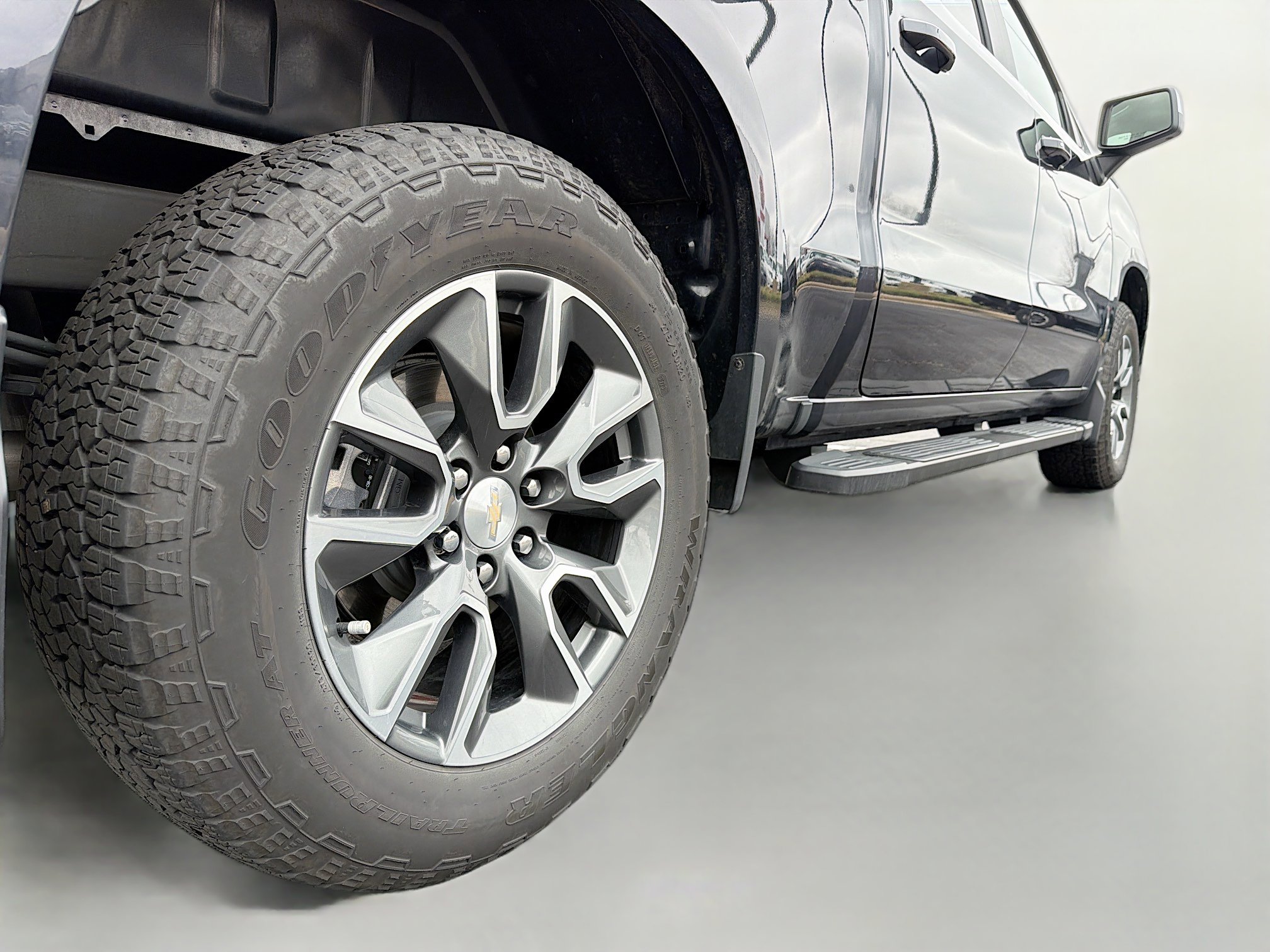 Used 2024 Chevrolet Silverado 1500 LT w/ All Star Edition Plus image 14