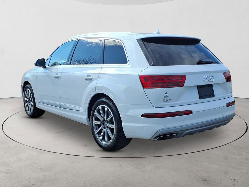 Used 2019 Audi Q7 3.0T Premium Plus w/ Premium Plus Package AWD/4WD image 7