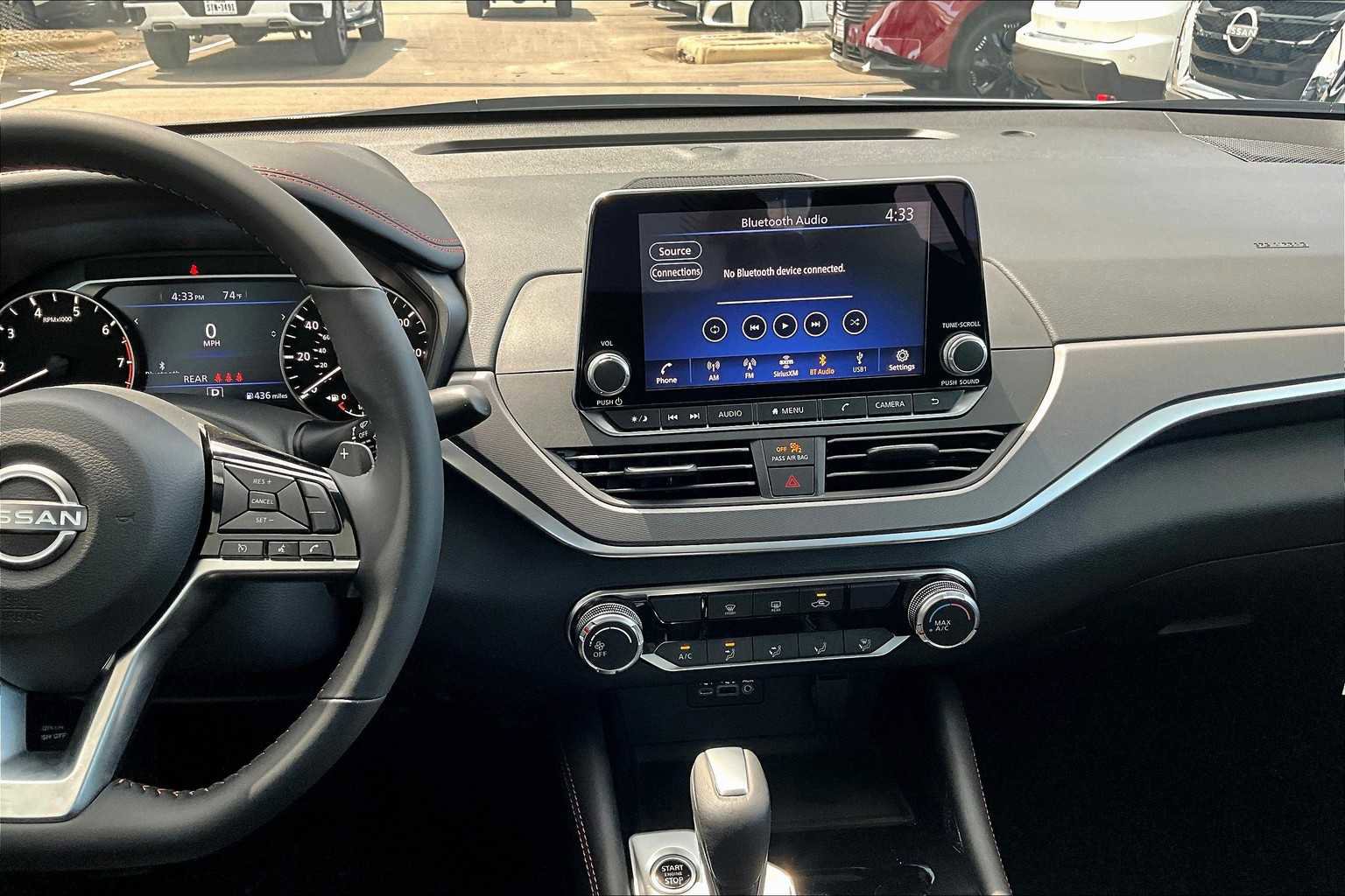 New 2025 Nissan Altima 2.5 SR image 6