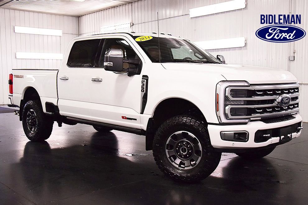 Used 2024 Ford F350 Platinum w/ Tremor Off-Road Package image 1