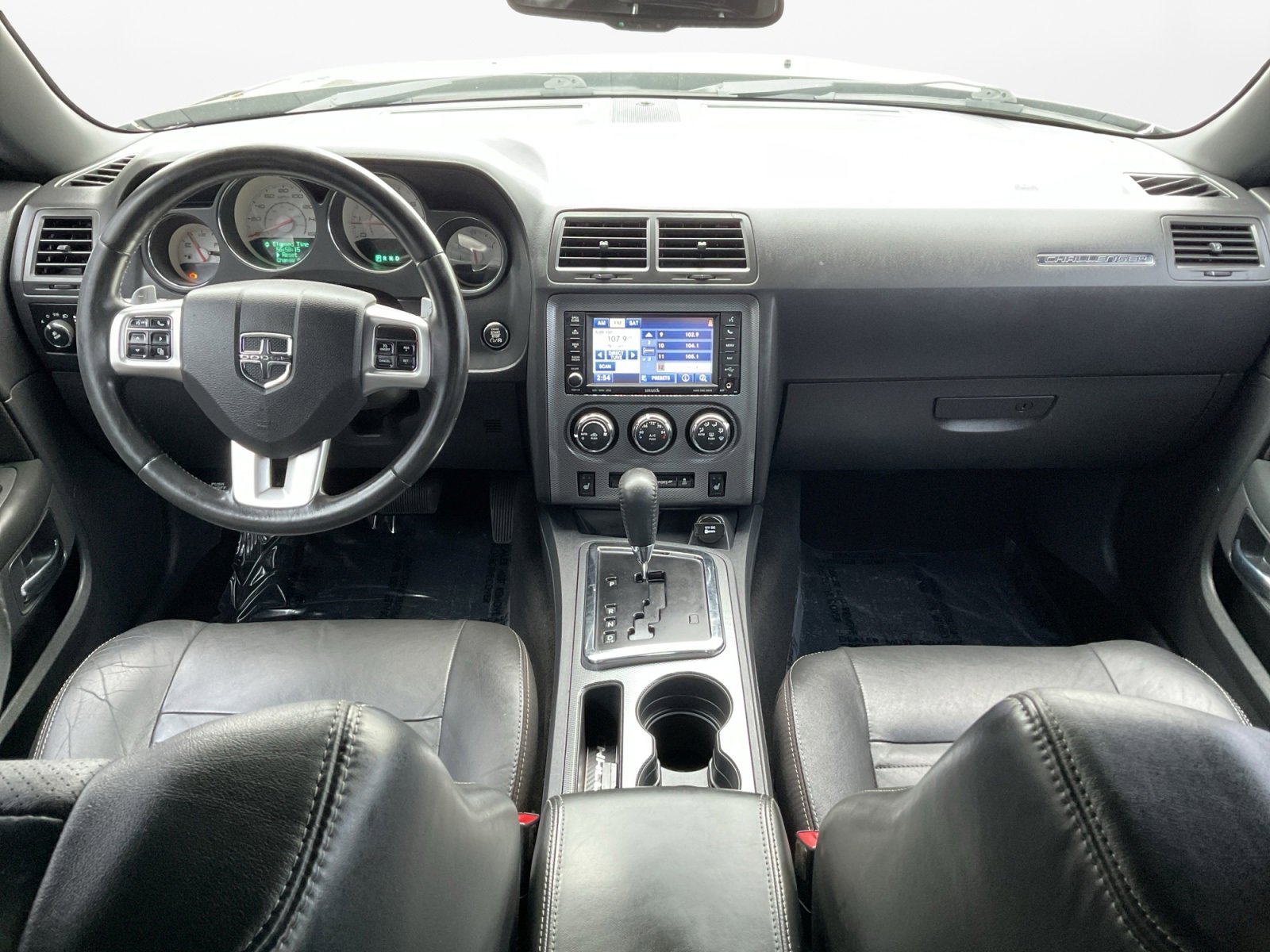 Used 2012 Dodge Challenger R/T Plus image 10