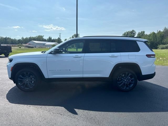New 2026 Jeep Grand Cherokee L Limited AWD/4WD image 3