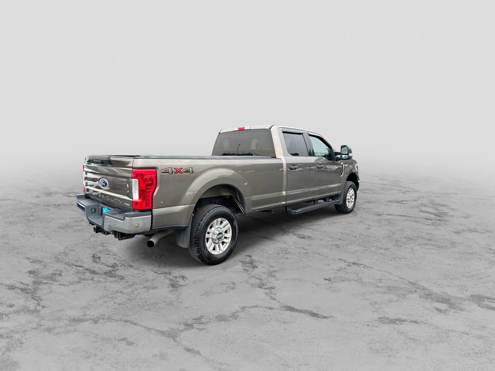 Used 2018 Ford F250 XLT AWD/4WD image 8