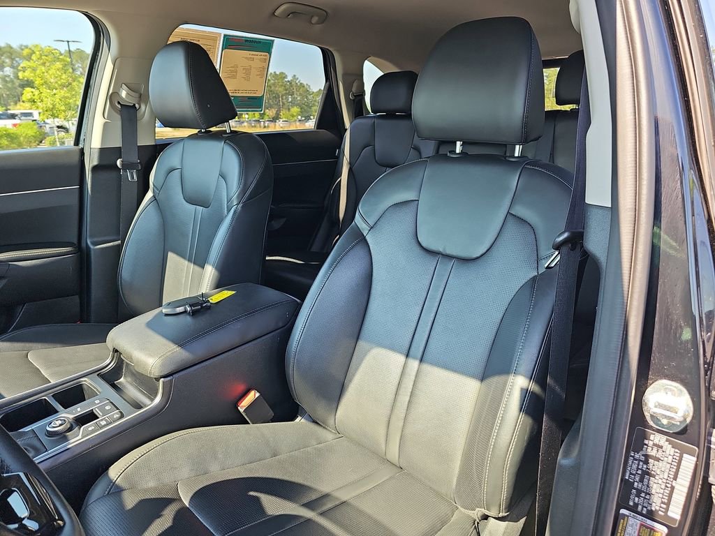 Used 2024 Kia Sorento S FWD image 20