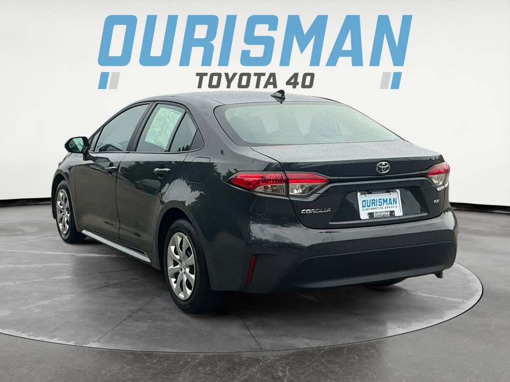 Used 2023 Toyota Corolla LE image 4