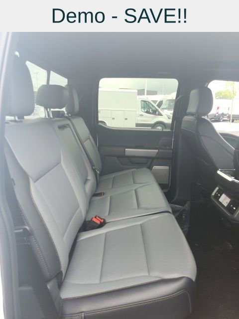 New 2025 Ford F150 Lightning Lariat image 31