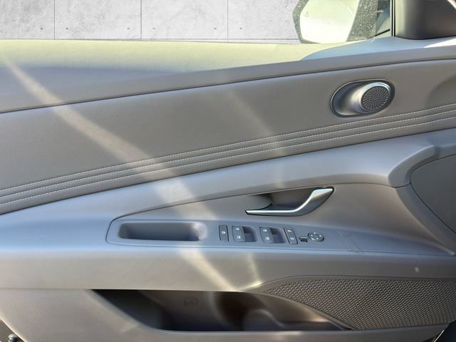 New 2026 Hyundai Elantra Sport image 6