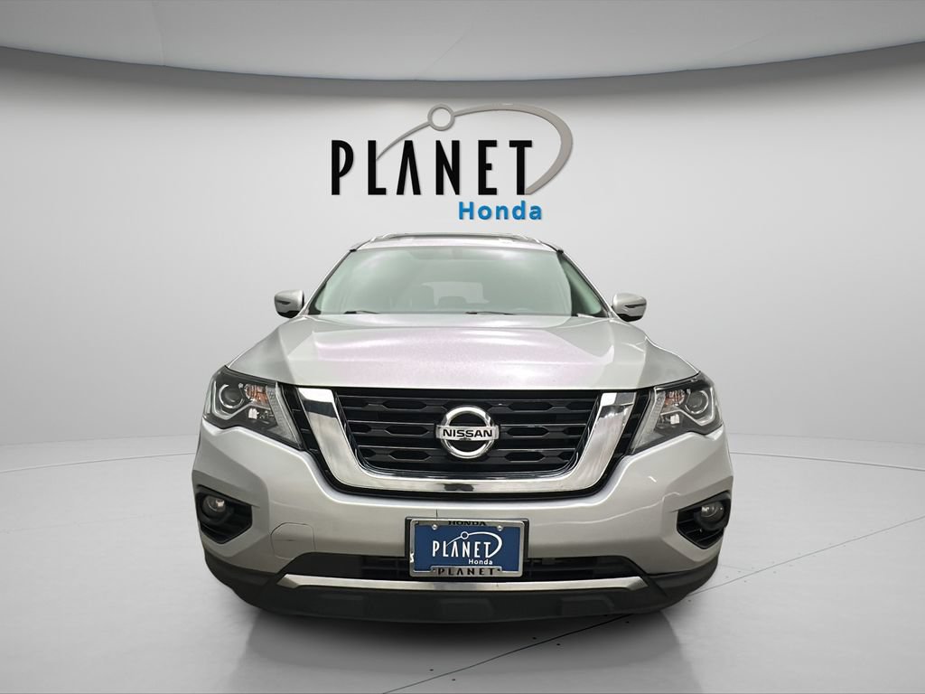 Used 2018 Nissan Pathfinder SV AWD/4WD image 11