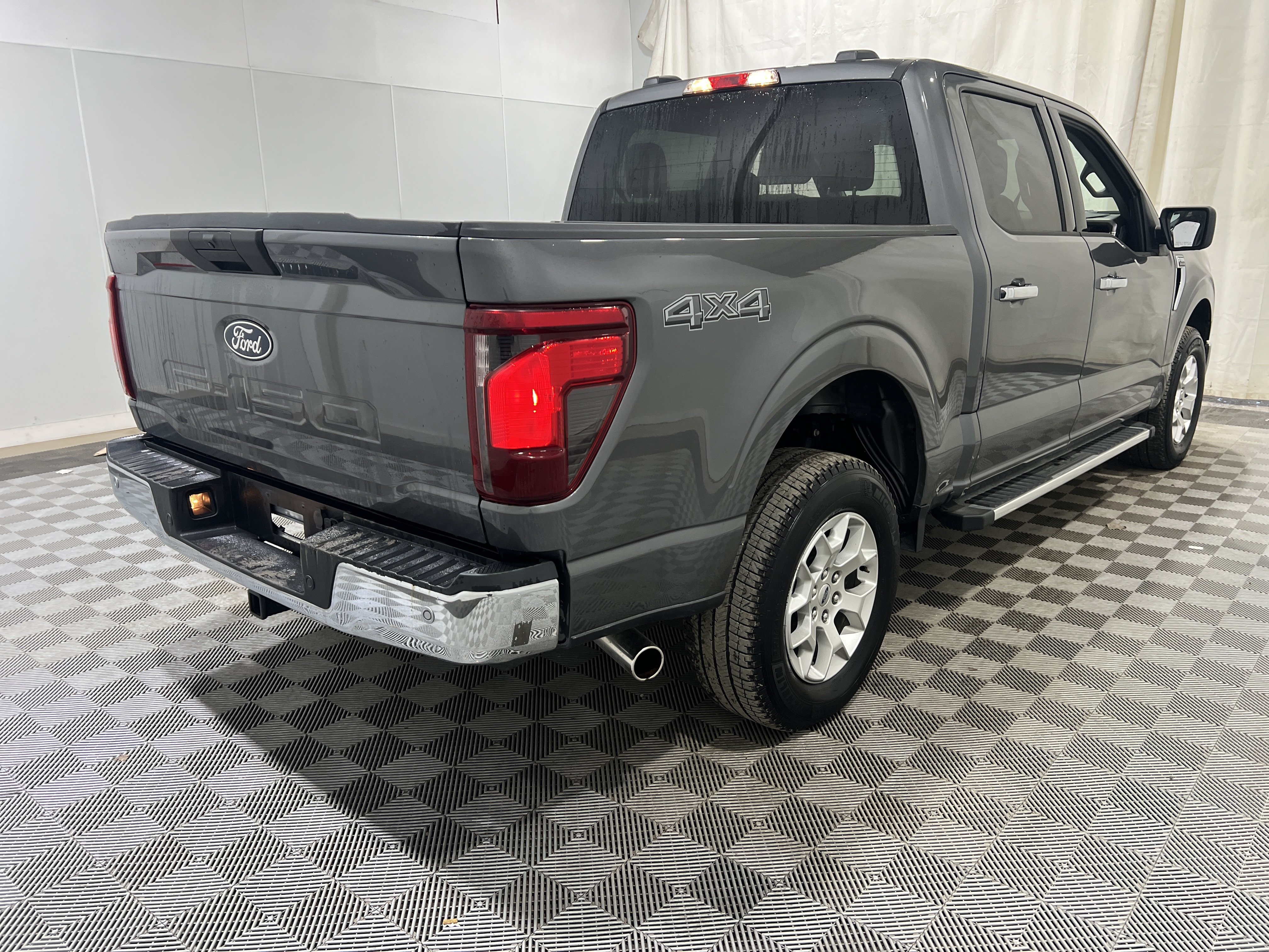 Used 2025 Ford F150 XLT w/ Equipment Group 301A Standard AWD/4WD image 3