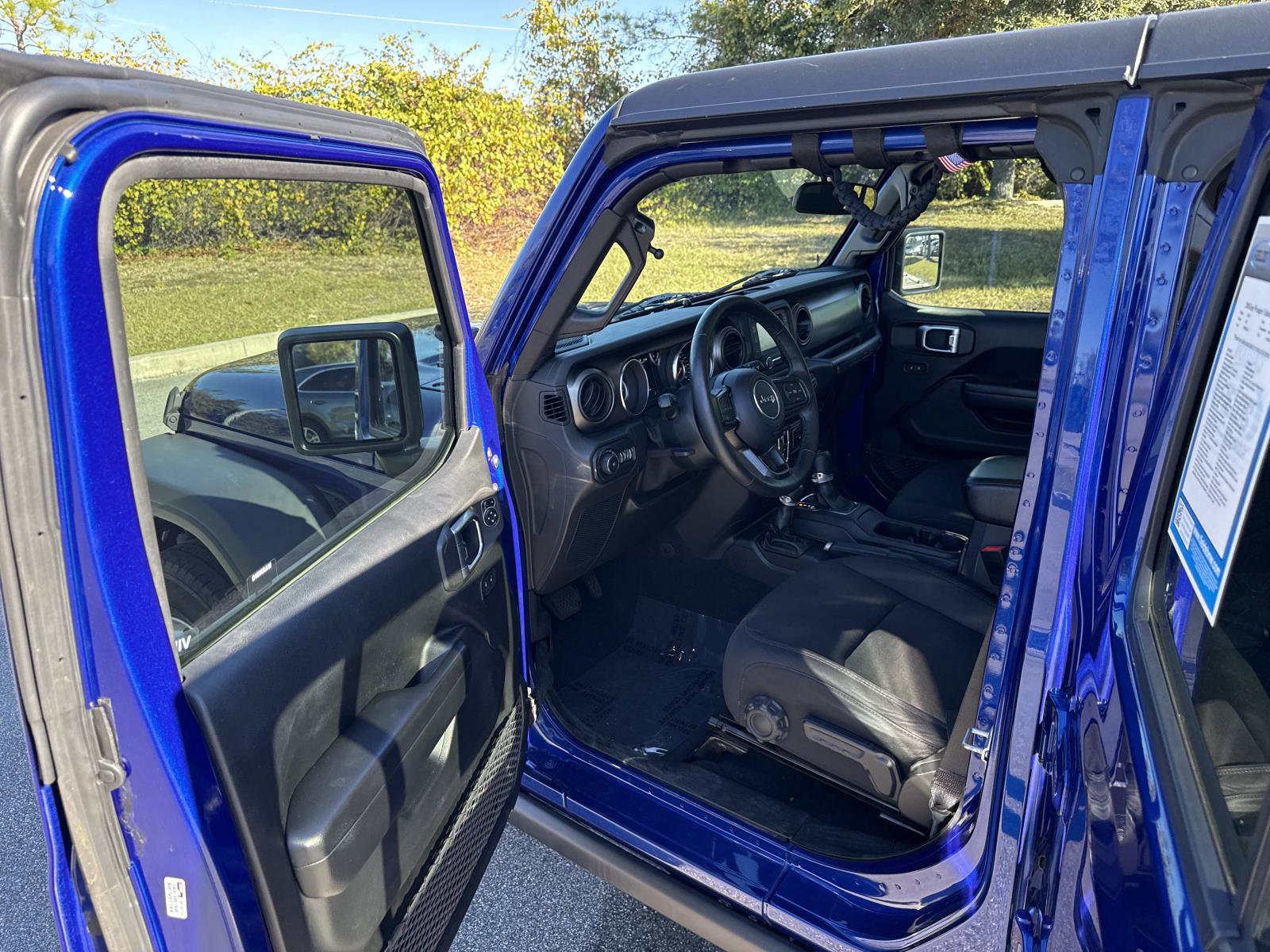 Used 2018 Jeep Wrangler Unlimited Sport S image 19