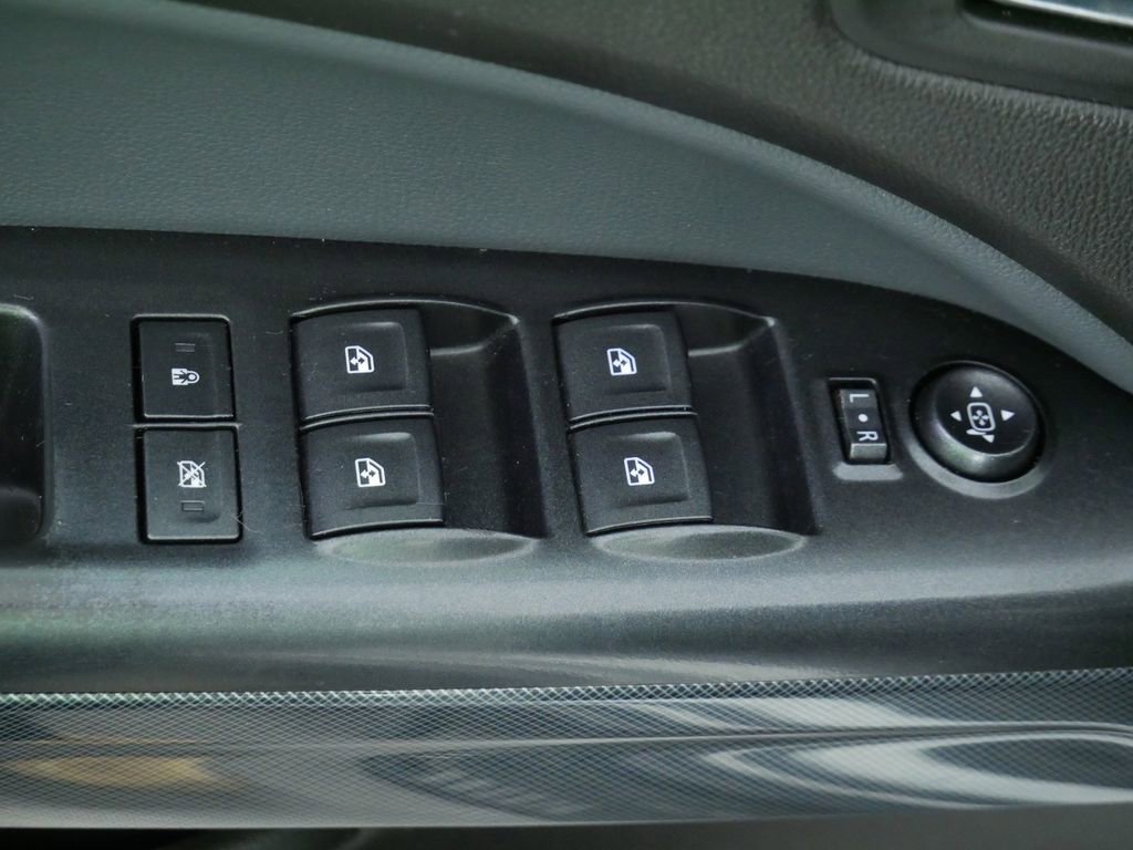 Used 2016 Chevrolet Colorado Z71 AWD/4WD image 21
