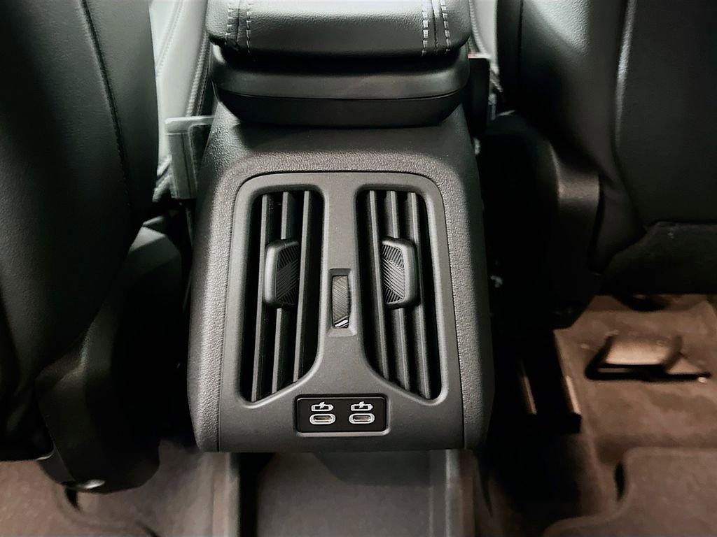 New 2026 BMW X1 xDrive28i w/ Technology Package image 18