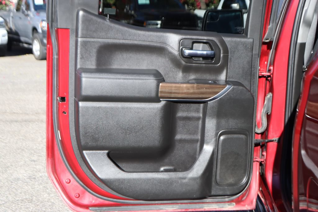 Used 2020 Chevrolet Silverado 1500 RST AWD/4WD image 31