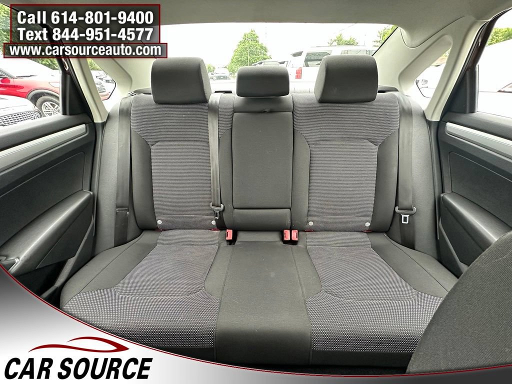 Used 2016 Volkswagen Passat 1.8T S FWD image 14